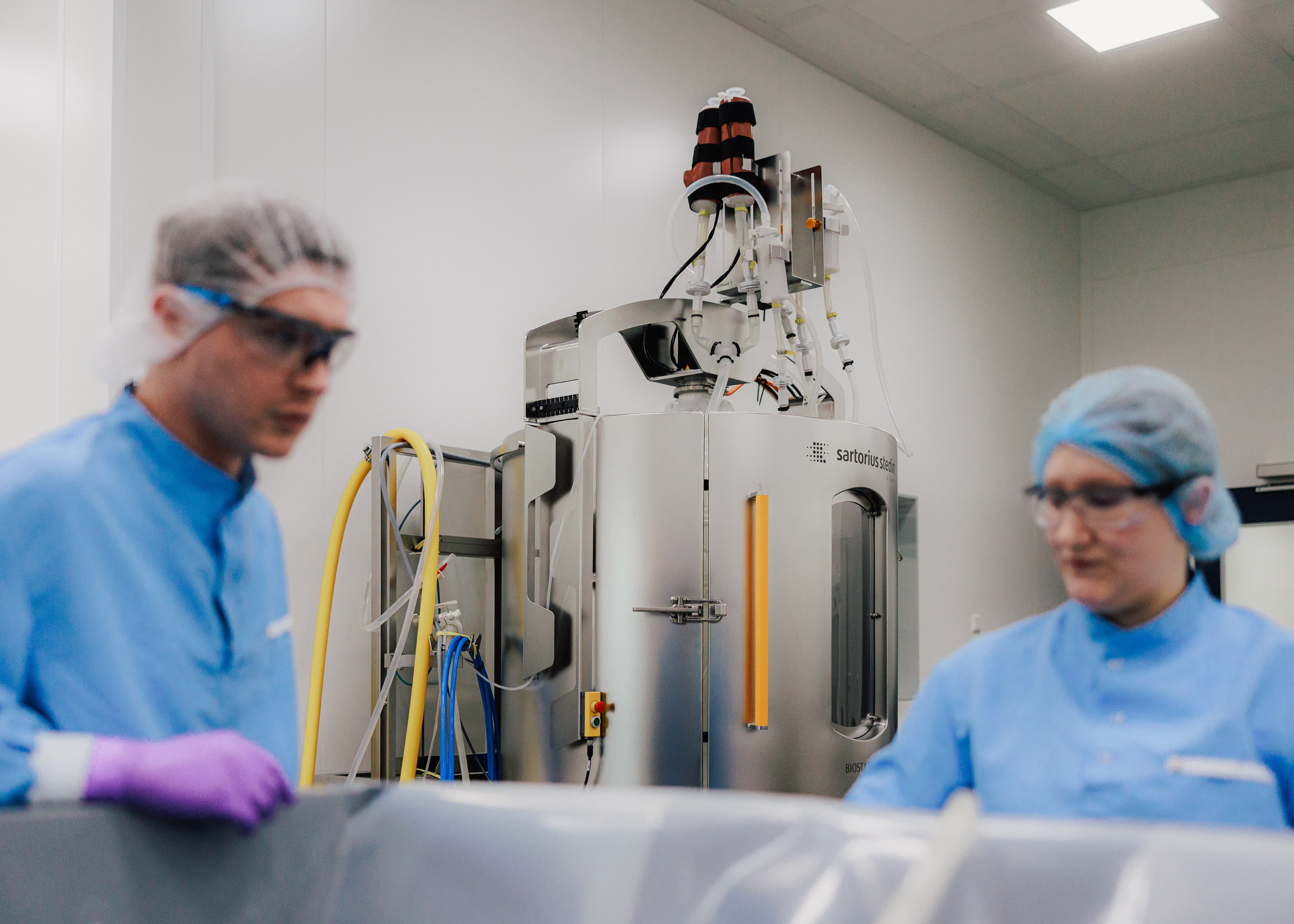 BLUU and Cultivate at Scale produce fish cells at 1,000-liter scale in Europe