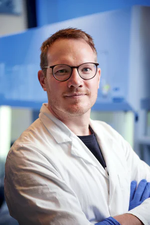 BLUU CEO Dr. Sebastian Rakers. Copyright Bluu GmbH. Photo by Henrik Gergen.