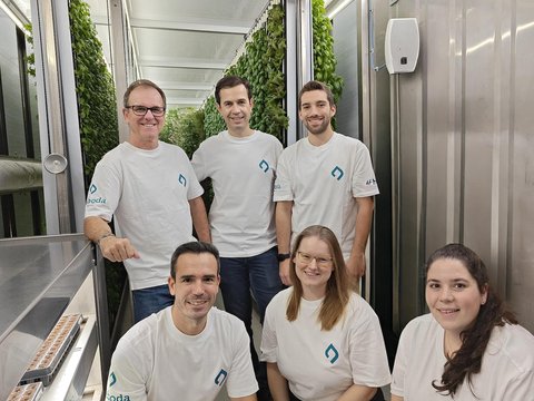 Spanish Agrifoodtech Startup Néboda Raises €1.84M to Scale Industrial Vertical Farming Model